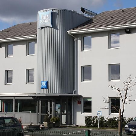 ibis budget Clermont Ferrand Nord Riom Buitenkant foto