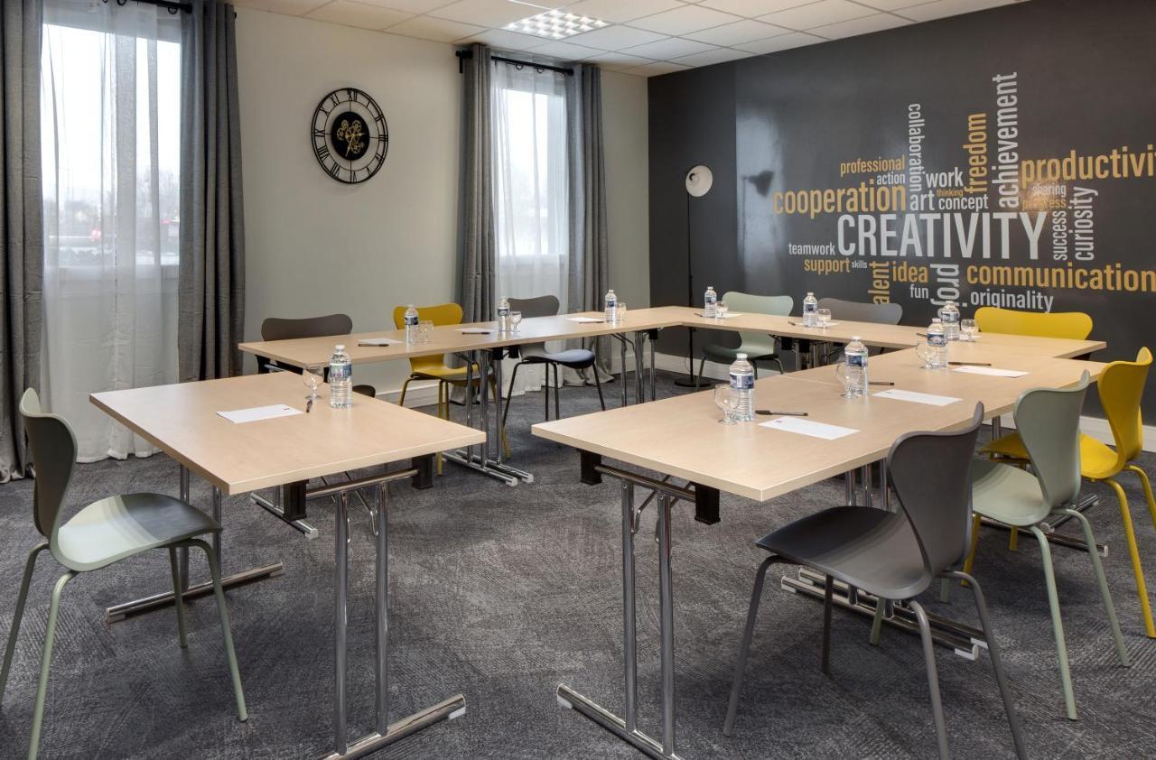 ibis budget Clermont Ferrand Nord Riom Buitenkant foto