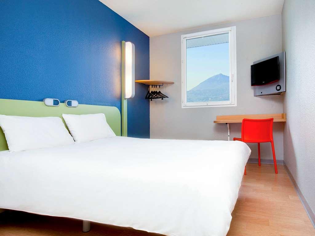 ibis budget Clermont Ferrand Nord Riom Kamer foto