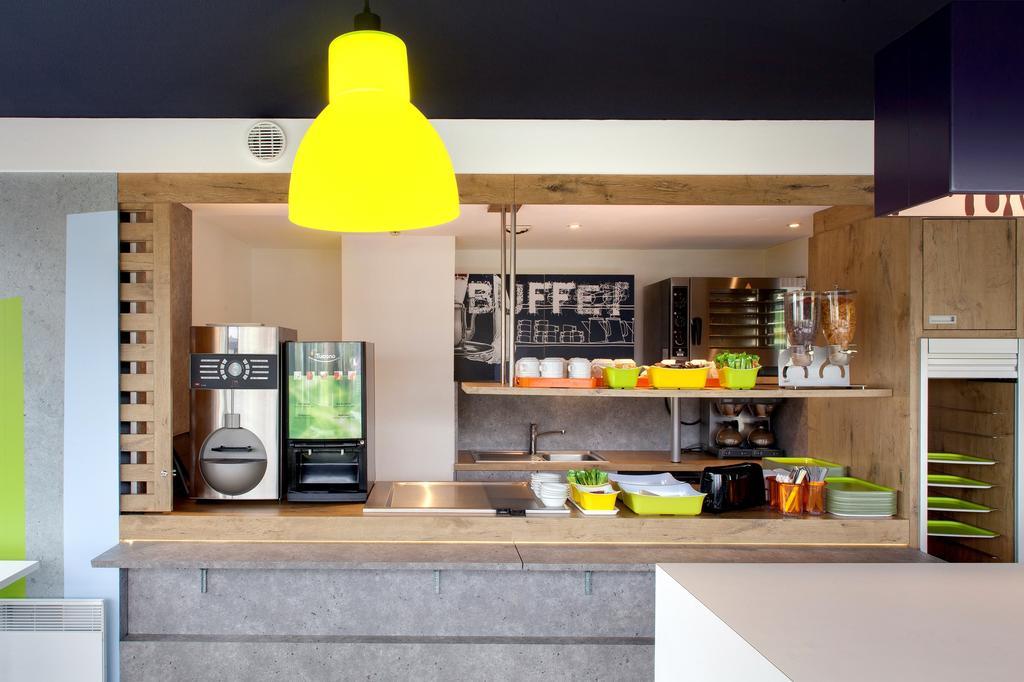 ibis budget Clermont Ferrand Nord Riom Buitenkant foto