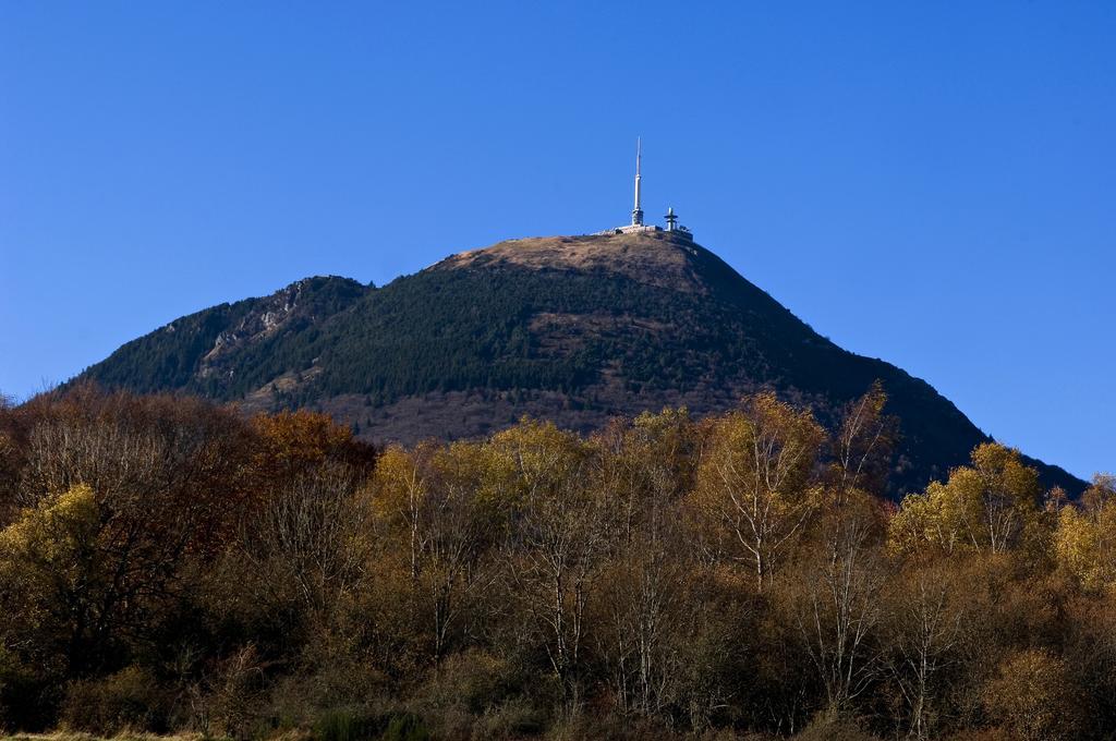 ibis budget Clermont Ferrand Nord Riom Buitenkant foto